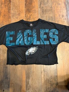 Women’s NFL team apparel Philadelphia Eagles crop top size medium